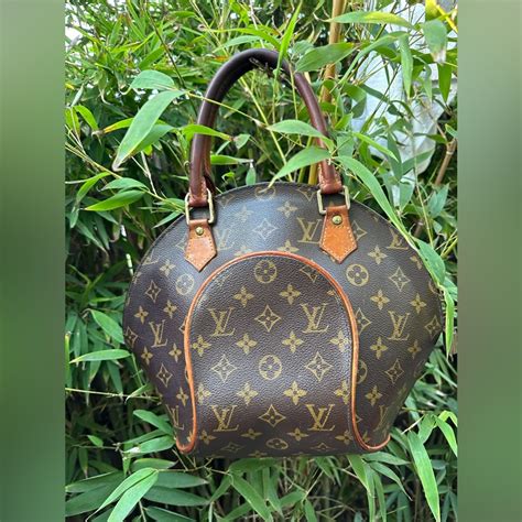 louis vuitton vintage ellipse fabric black satin|louis vuitton ellipse pm handbag.